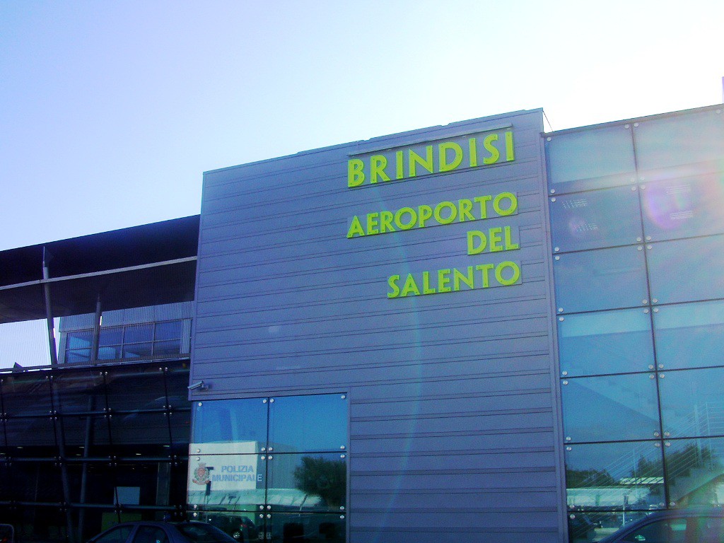 aeroporti puglia