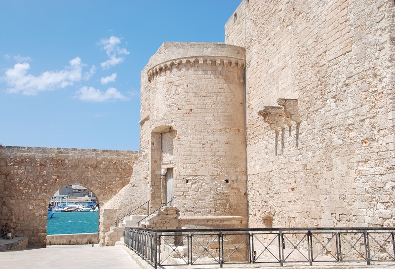 Castello Carlo V – Photo by Francesco Ippolito