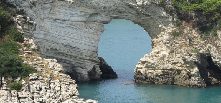 le grotte marine di Vieste - La Terra di Puglia