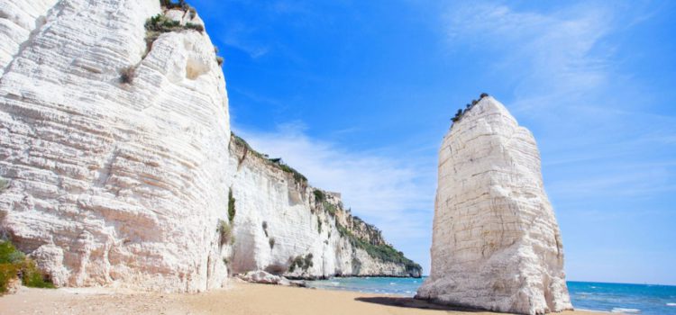 spiaggia di pizzomunno - la Terra di Puglia